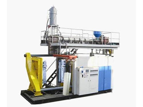  如何選擇高性能的交通設(shè)施吹塑機？